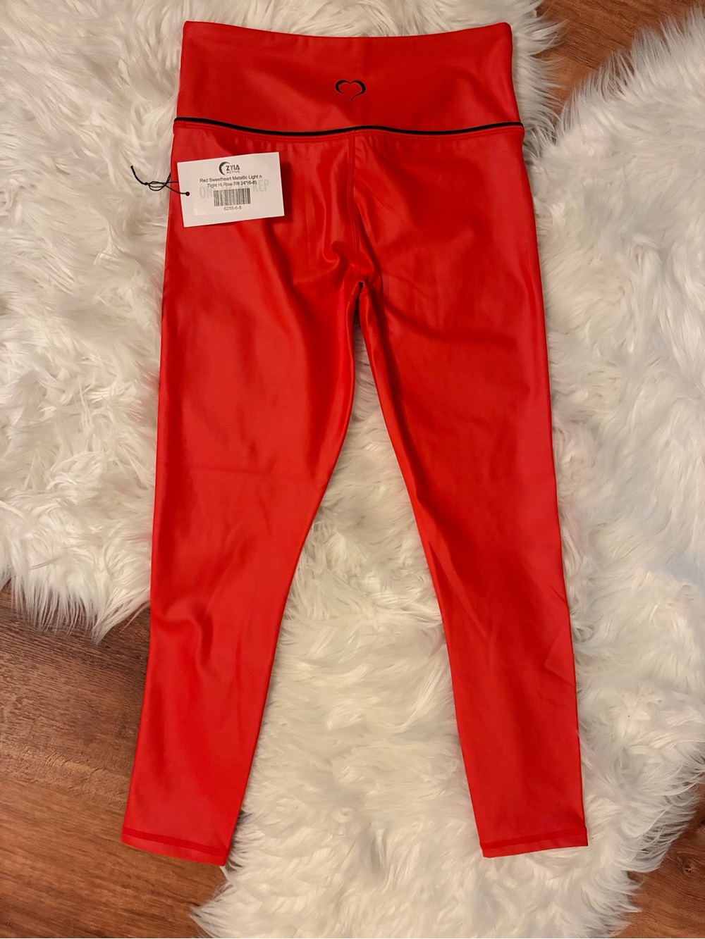 ZYIA Red Sweetheart Metallic Light n Tight Hi-Rise 7/8 24” Leggings Sz 6-8 NWT